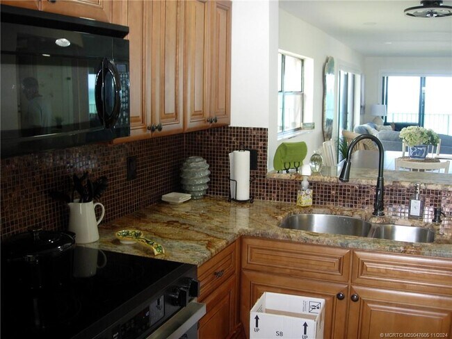 Photo - 7430 S Ocean Dr Unit 417