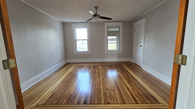 Photo - 114 Wallace St Unit 3