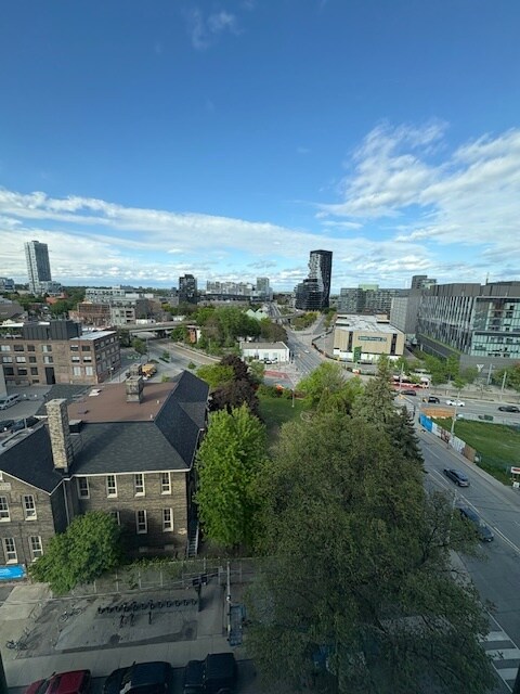 Photo - 1-Bedroom Condo That Checks Every Box – Bright, Open, and Thoughtfully Designed Unité 907