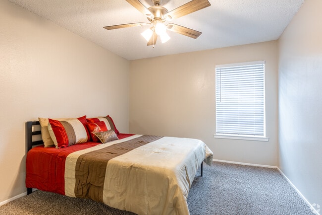 Photo - The Fairways Apartments