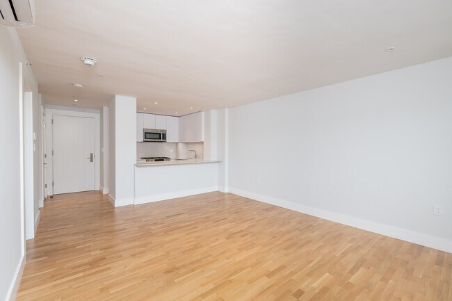 Photo - 1410 Columbia Rd Unit 7J