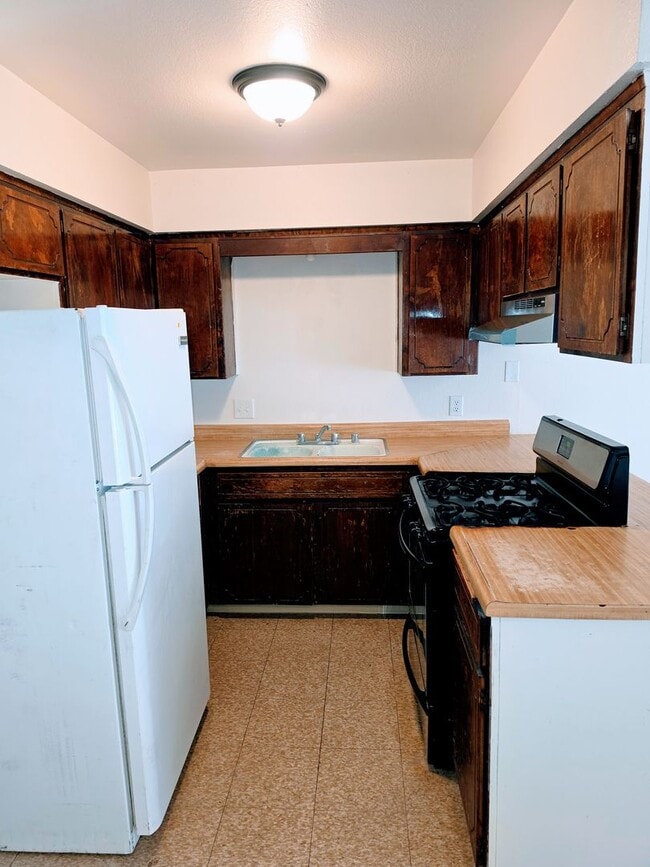 Photo - 211 W Ash St Unit C