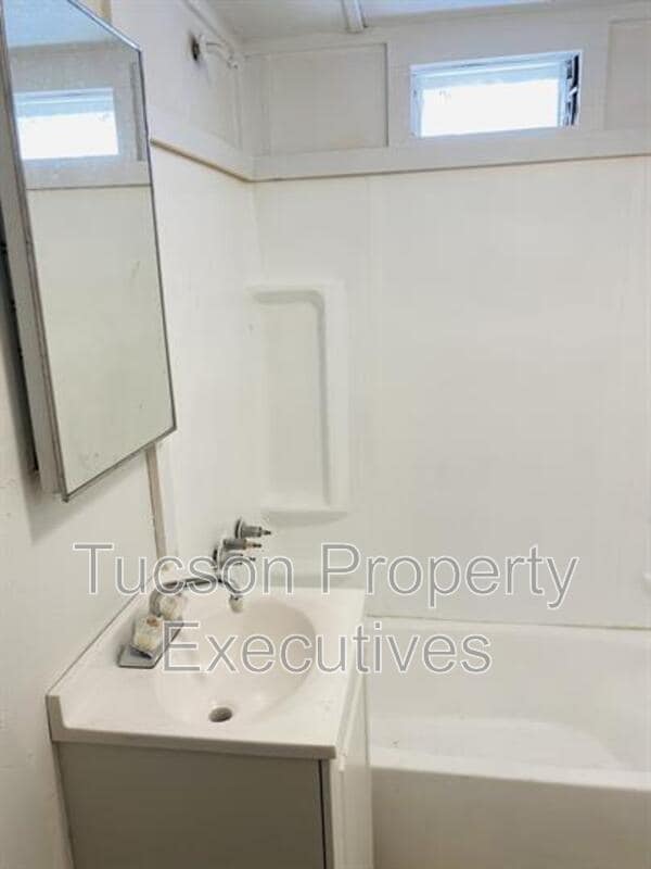 Photo - 4580 E Rex St