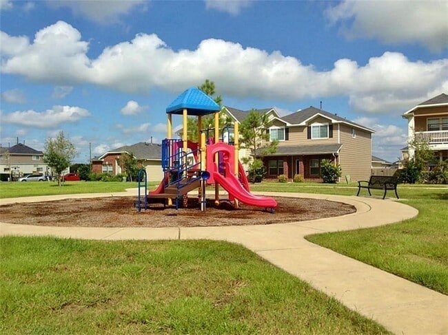 Photo - 11915 Sanspereil Dr