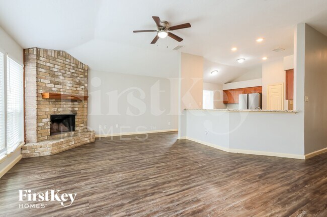 Photo - 4306 Regency Villa Dr