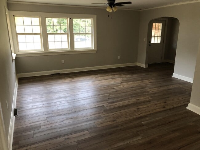 Photo - 818 Old Clemson Hwy