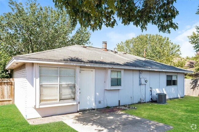 Building Photo - 20406 Oak Limb Ct Rental