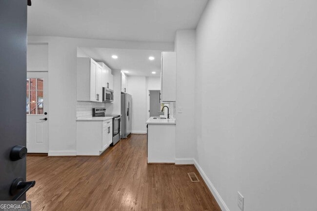 Photo - 360 Ponce De Leon Ave NE Unit 4