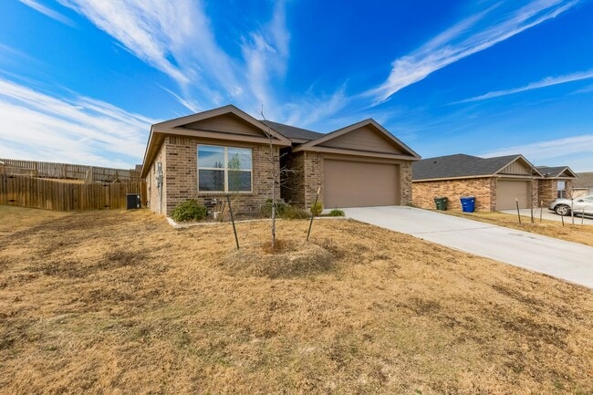 Photo - 1733 Dryden Ave