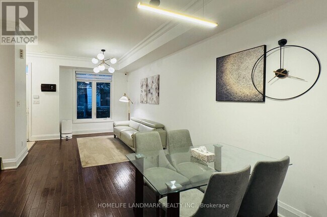 Photo - 7 Oakburn Crescent