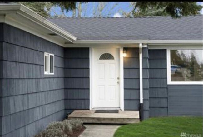 Photo - 9240 13th Ave NW