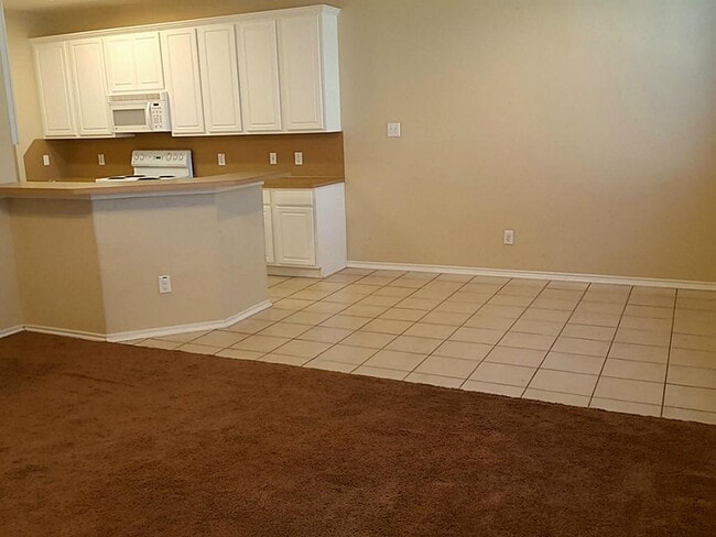 111 Gallery Cove Ct