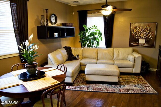 Photo - 5713 S 21st Pl