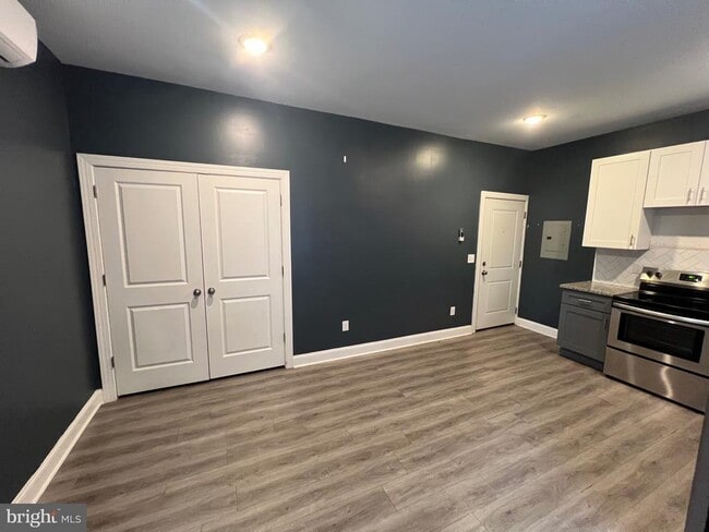 Photo - 1829 N 33rd St