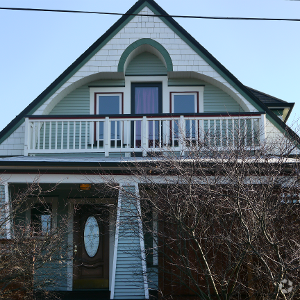 Building Photo - 1922 10th Ave W Rental