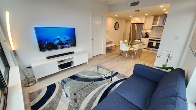 Photo - 1471 St. Paul St Unité 1310