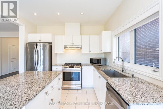 Photo - 175 Muirfield Dr
