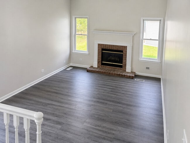 Photo - 1432 Huntcliff Rd