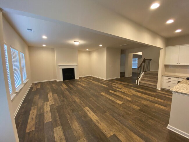 Photo - Available to Show