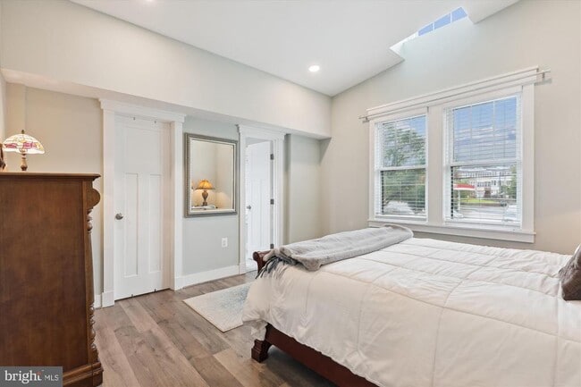 Photo - 265 Missouri Ave NW