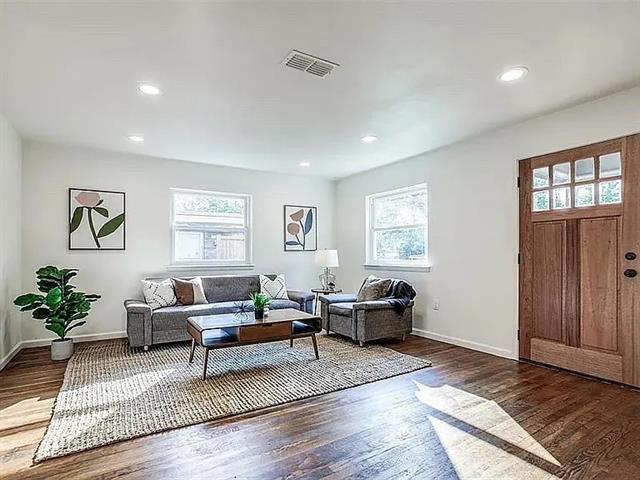 1220 Danville Dr