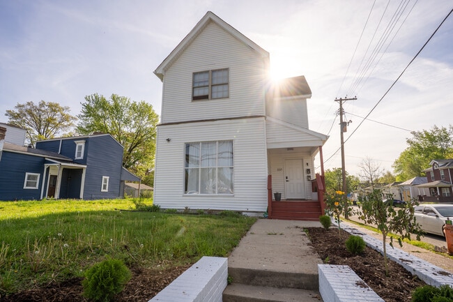 Front of house - 331 N 26th St