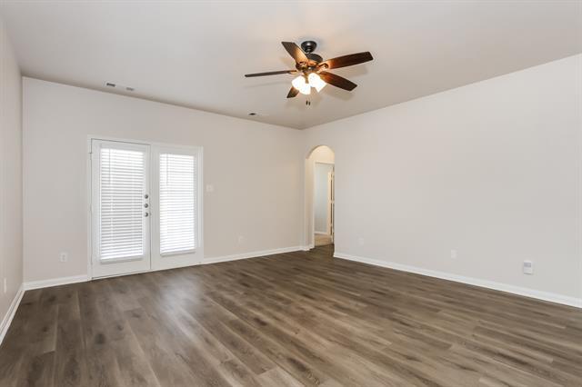 Photo - 12417 Shine Ave