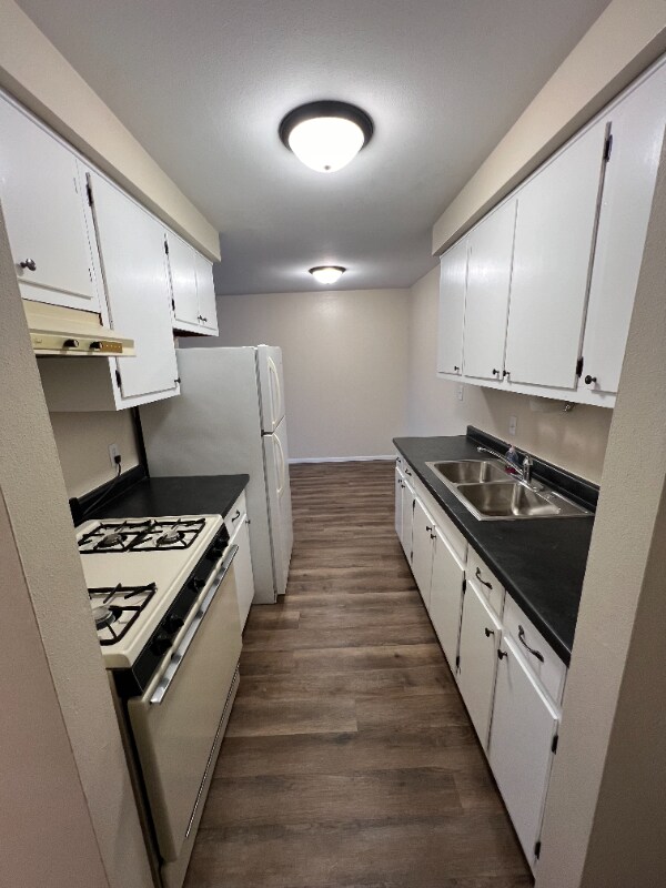Photo - 1005 S East St Apartment Unit 202