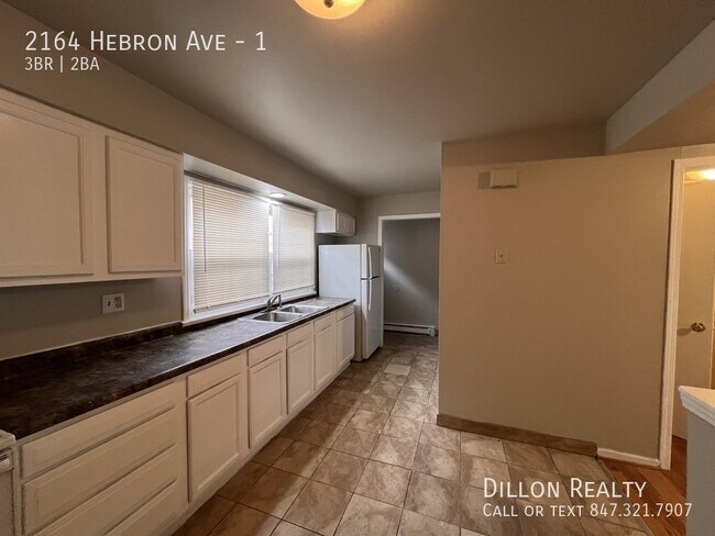 Photo - 2164 Hebron Ave