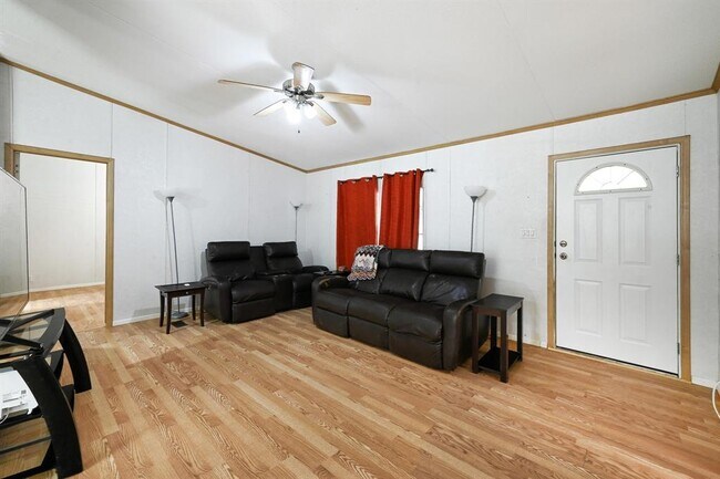 Photo - 7807 Williamson Creek Drive