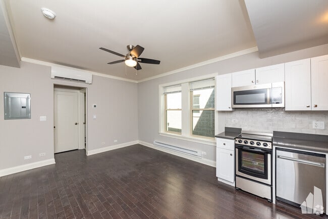 Building Photo - 648 W Wrightwood Ave Unit 311 Rental