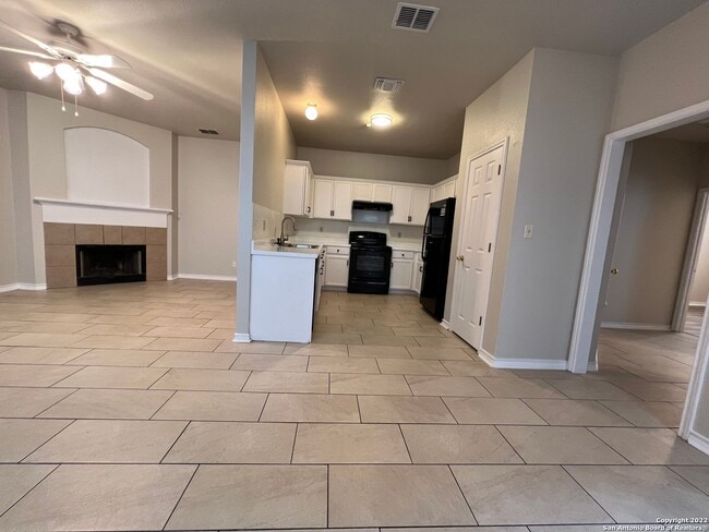 Photo - 2 Bedroom 2 Bath with Garage