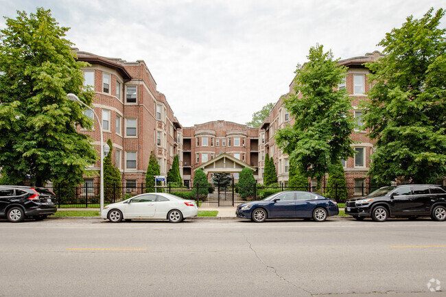 Building Photo - 435 E Oakwood Blvd Unit 35 Rental