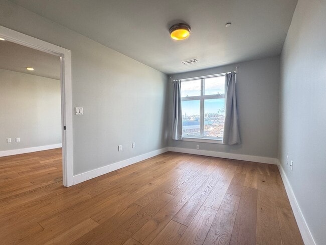 Photo - 250 Meridian St Unit 204