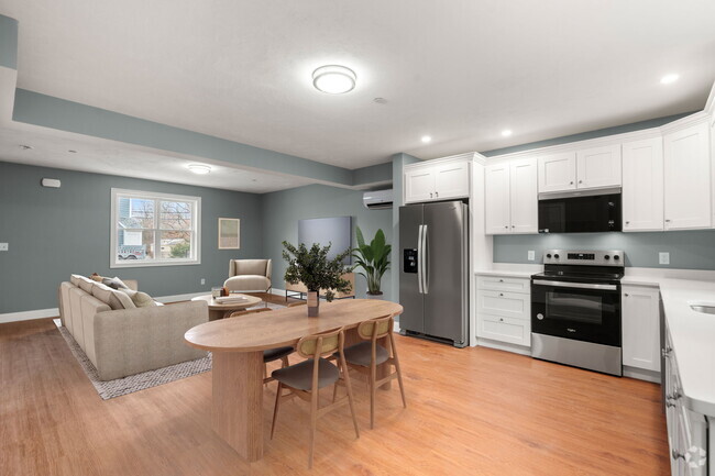 Building Photo - 257 Columbian St Rental