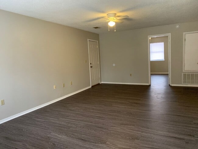 Photo - 1307 N. Arkansas-