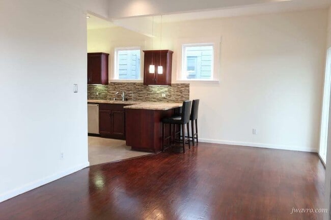 Photo - 445 Hoffman Ave Unit 445