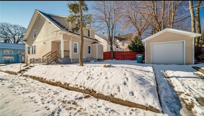 Building Photo - 196 Fairview Ave Unit # 1 Rental
