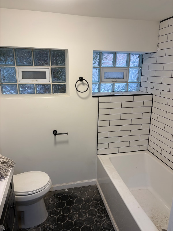 Photo - 7744 S Clyde Ave