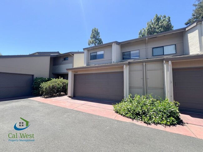 Photo - $4,495.00 Almaden 3BD/2.5BA Townhome in the Copperwood Community