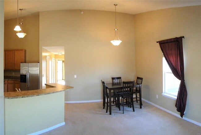 Photo - 712 Harbor Woods Dr