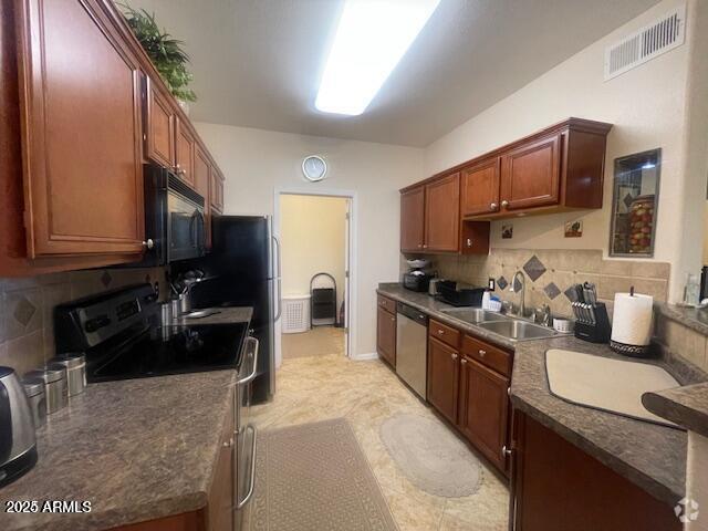 Building Photo - 17017 N 12th St Unit 2024 Rental