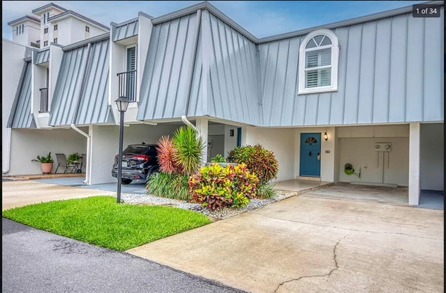 Building Photo - 382 Golfview Rd Unit C Rental