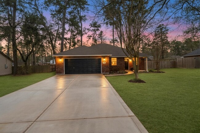 Building Photo - 7115 Nickaburr Creek Dr