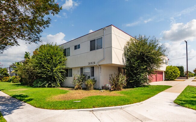 Photo - College Manor Apartamentos