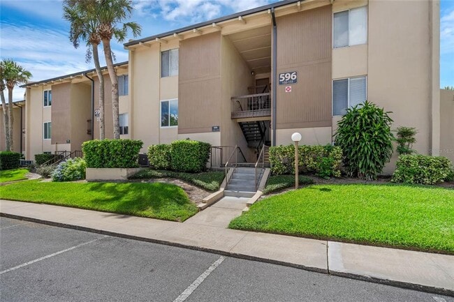 Building Photo - 596 Orange Dr Unit 153 Rental