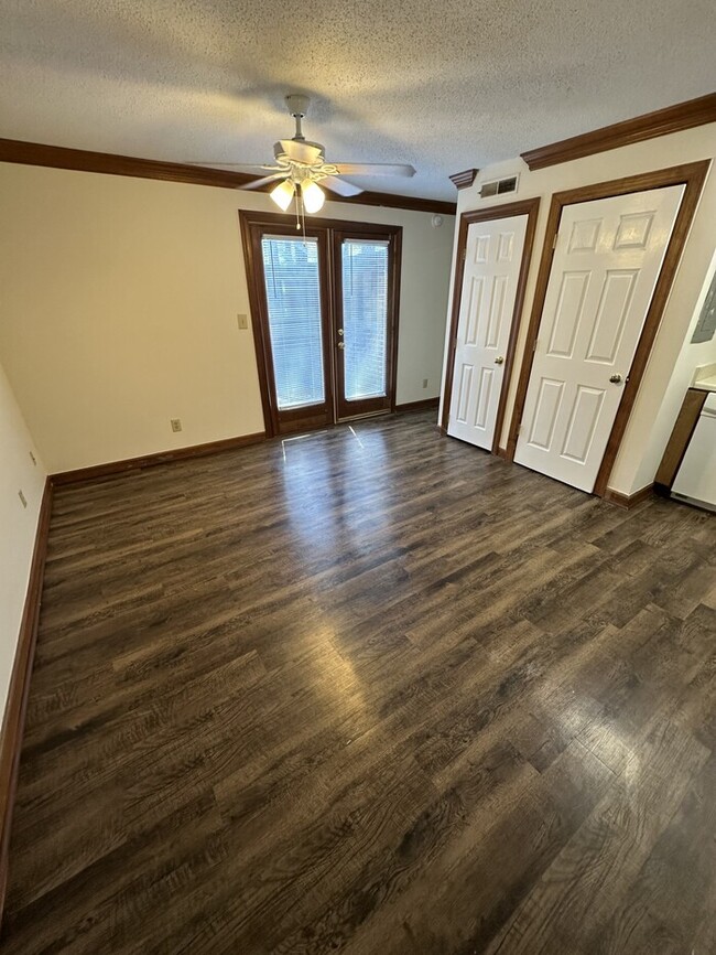 Photo - 3530 Ivy Commons Dr Unidad 101 Rental