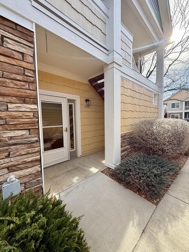 Photo - MUST SEE 2 Bed/2 Bath Condo in the Lakeshore at Centerra!