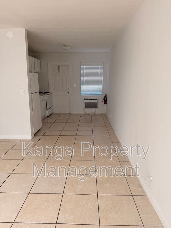 Photo - 1172 W 34th St Unit #2