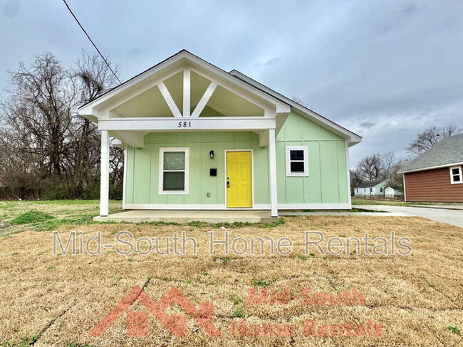 Building Photo - 581 Gilleas Rd